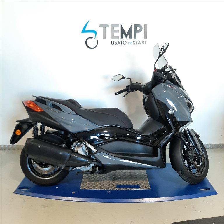 YAMAHA X-Max 300 Tech Max Abs