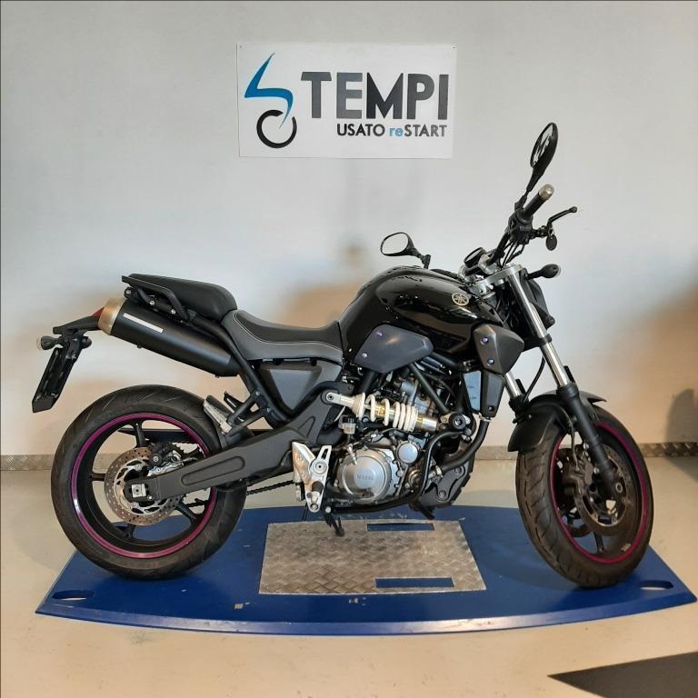 YAMAHA MT-03 660 