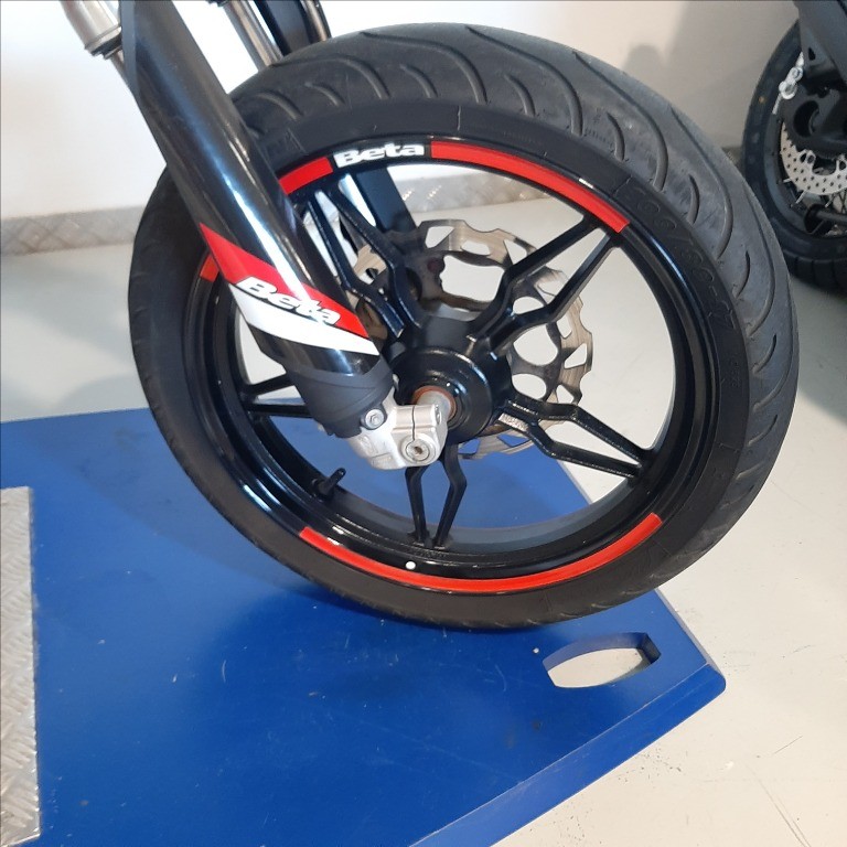 BETAMOTOR RR 125 4T Motard R