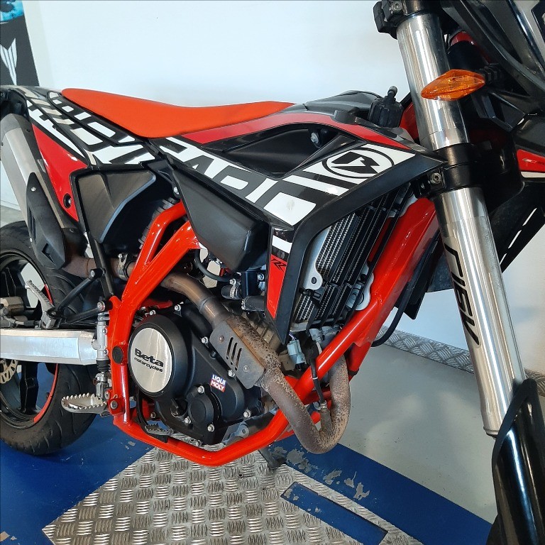 BETAMOTOR RR 125 4T Motard R