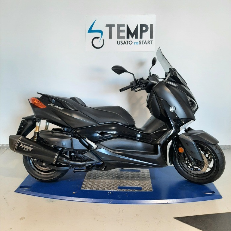 YAMAHA X-Max 400 Iron Abs