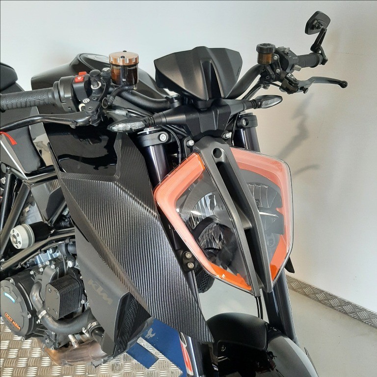 KTM 1290 Super Duke R