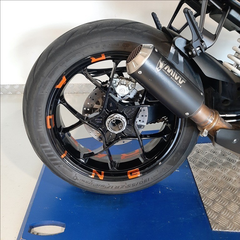 KTM 1290 Super Duke R