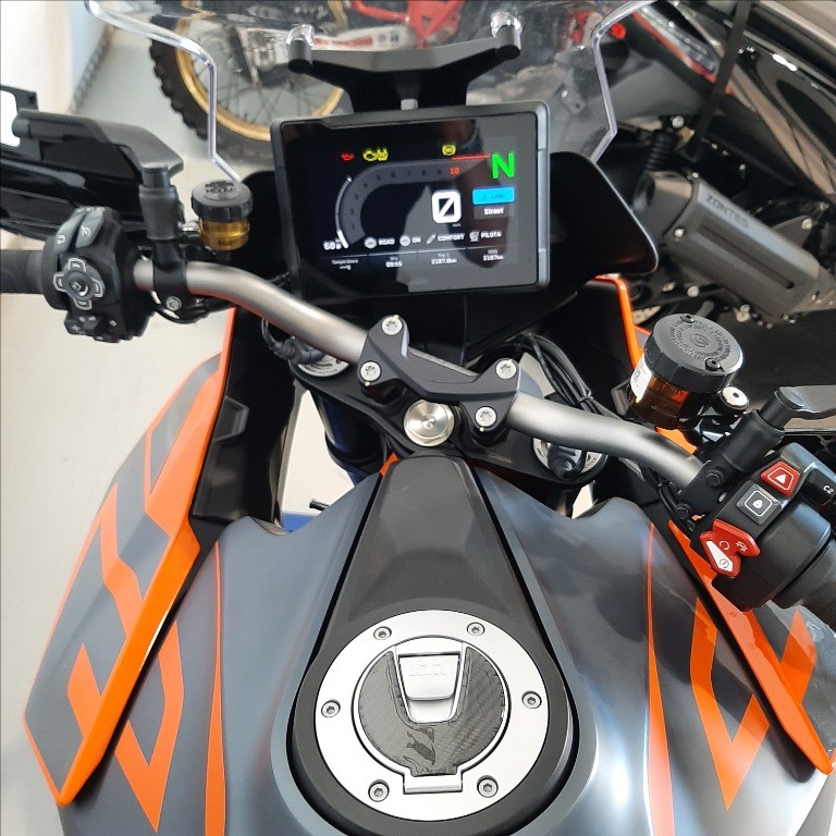 KTM 1290 Super Duke GT