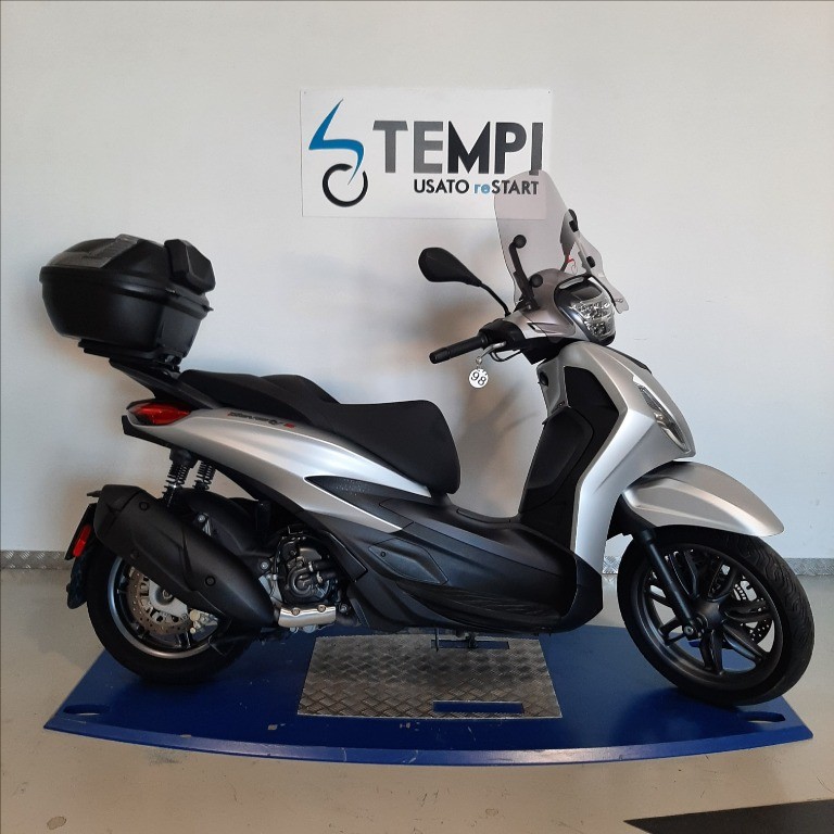 PIAGGIO Beverly 300 hpe S Abs-asr